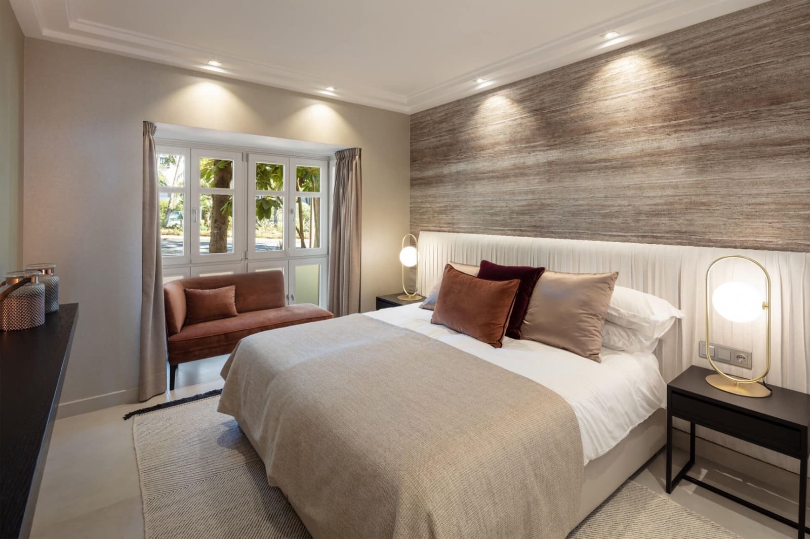3 bedroom Apartment for sale in Marbella with pool garage - € 4,950,000 (Ref: 9799043)