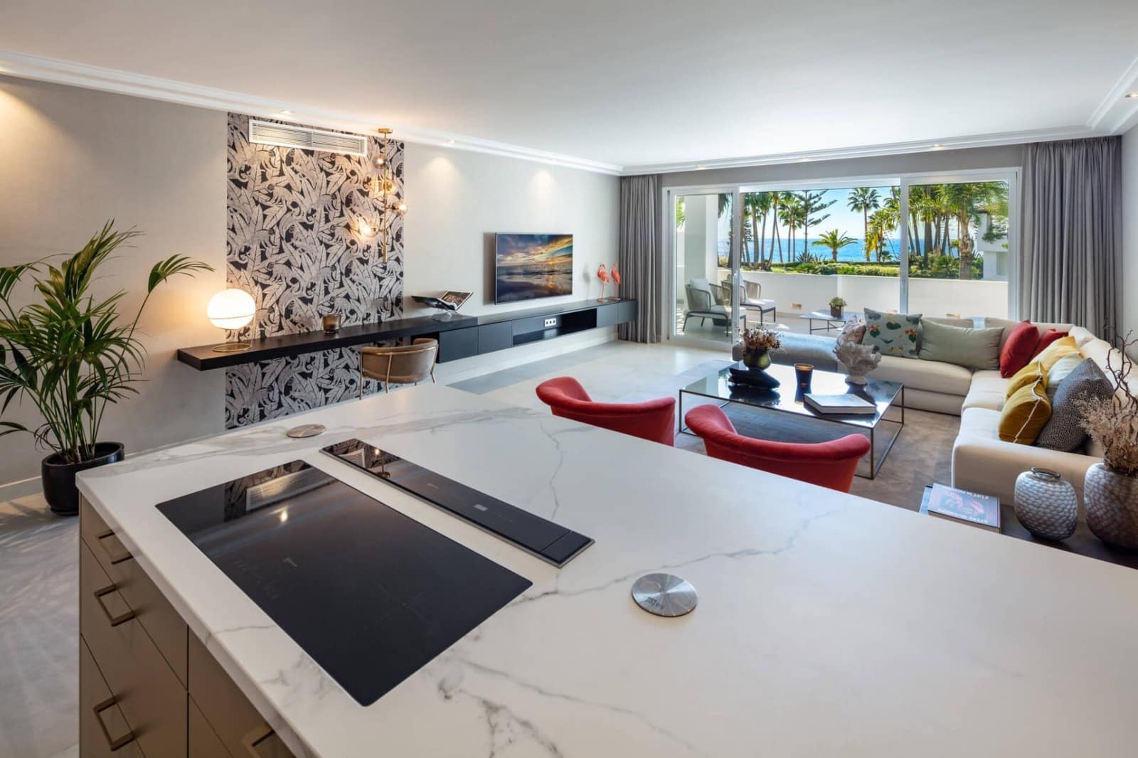 3 bedroom Apartment for sale in Marbella with pool garage - € 4,950,000 (Ref: 9799043)