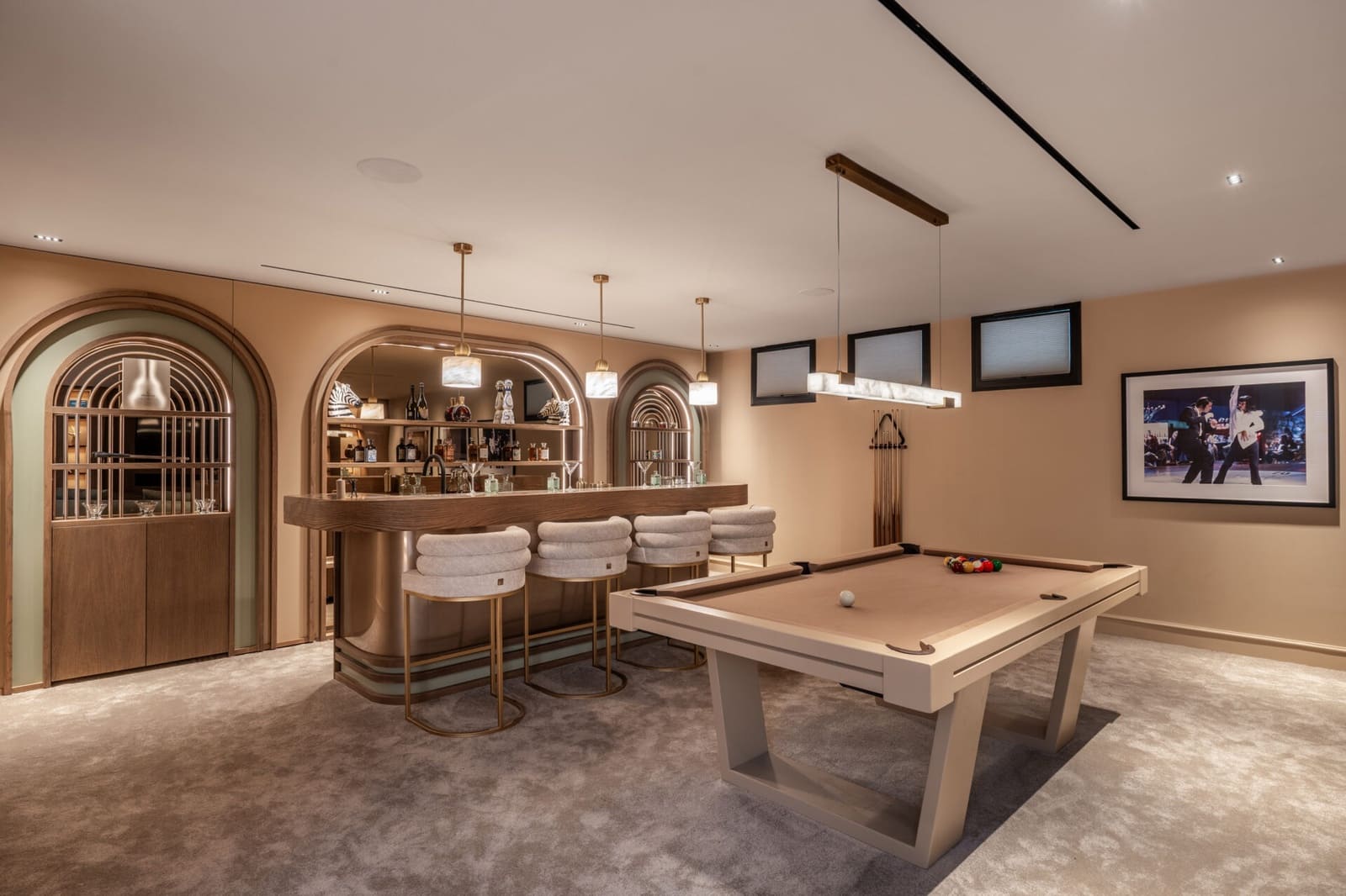 Chalet de 6 habitaciones en Nueva Andalucia en venta con piscina - 9.490.000 € (Ref: 9804126)