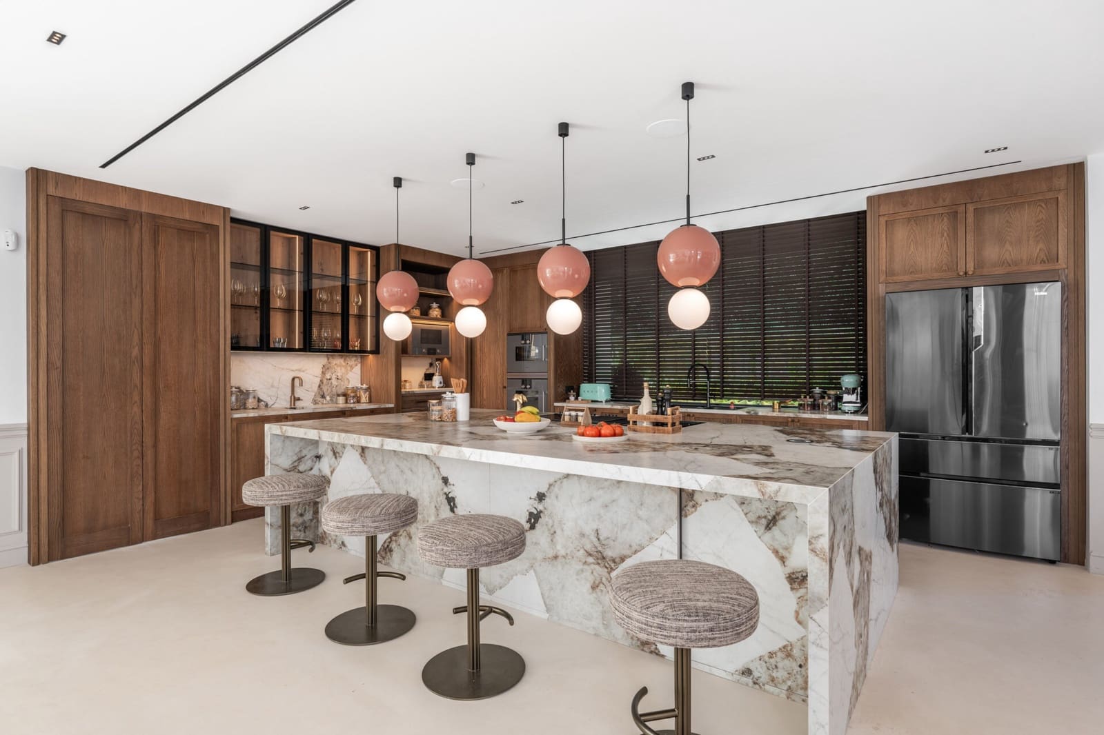 Chalet de 6 habitaciones en Nueva Andalucia en venta con piscina - 9.490.000 € (Ref: 9804126)