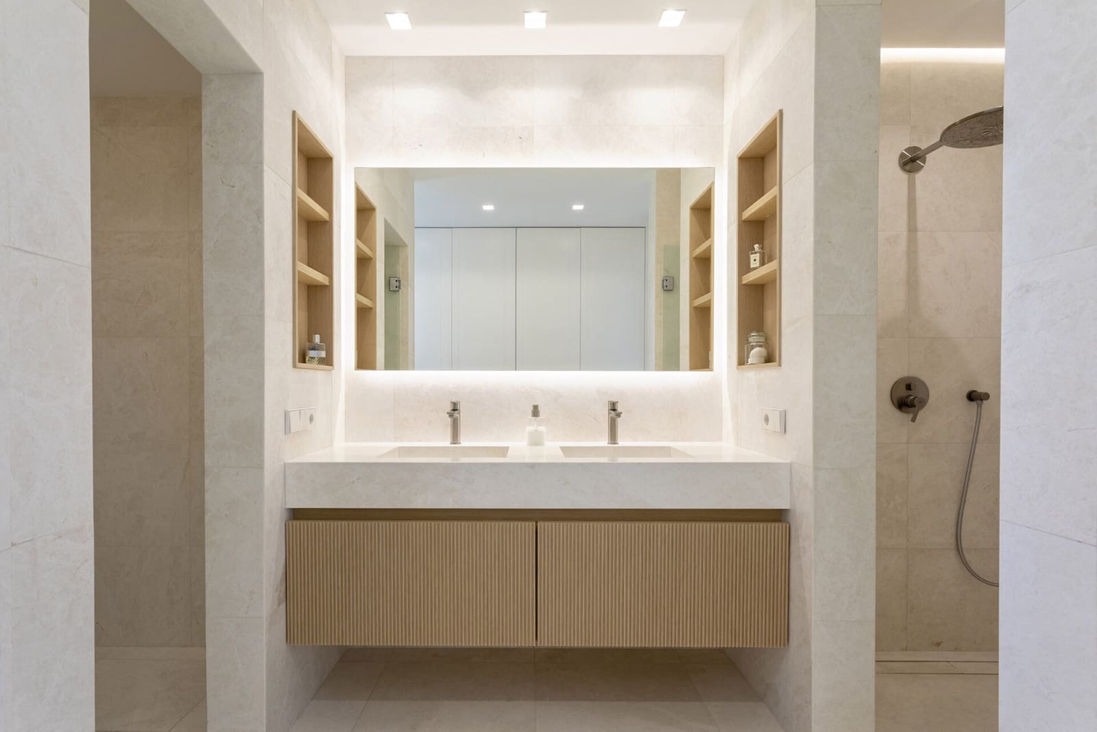 2 quarto Apartamento para venda em Guadalmina com piscina garagem - 595 000 € (Ref: 9804128)