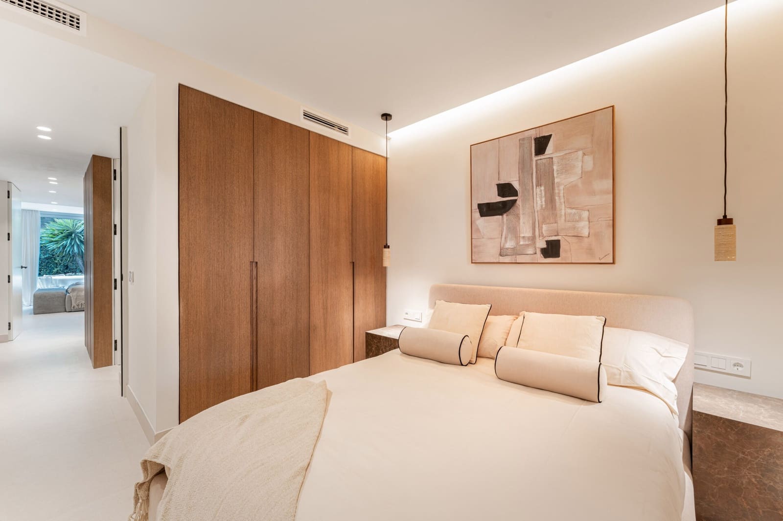 3 quarto Apartamento para venda em La Quinta com piscina - 695 000 € (Ref: 9804130)