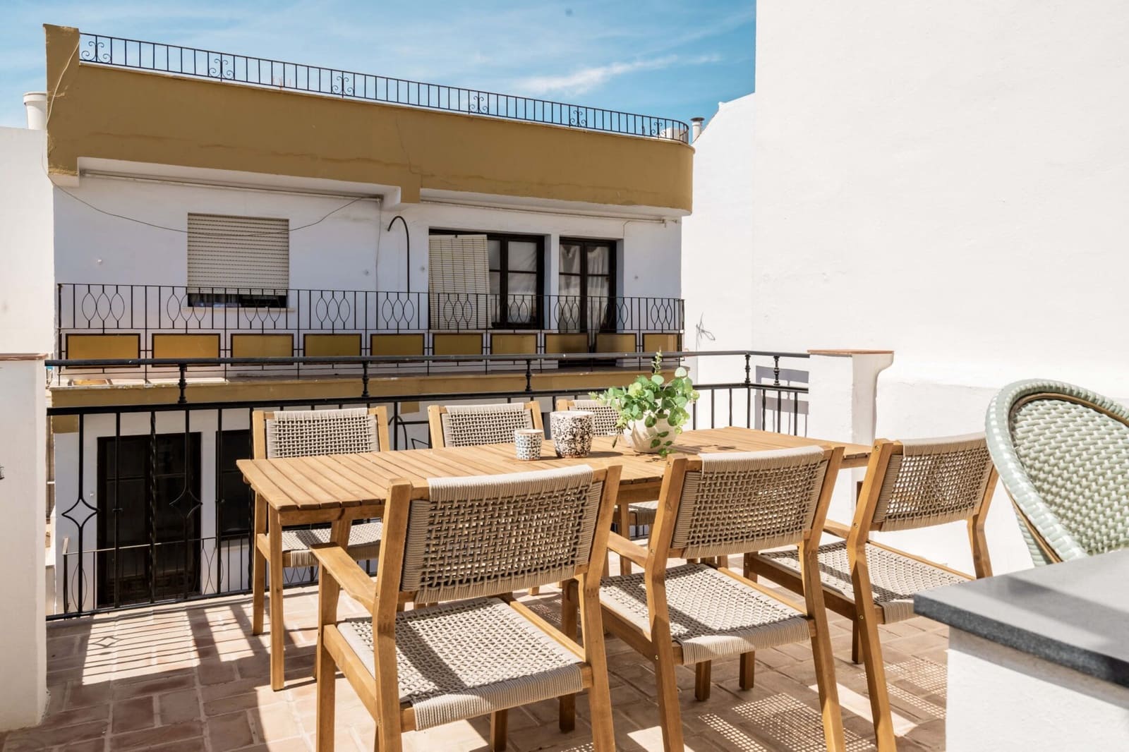 3 makuuhuone Omakotitalo myytävänä paikassa San Pedro de Alcantara mukana uima-altaan - 875 000 € (Ref: 9807832)