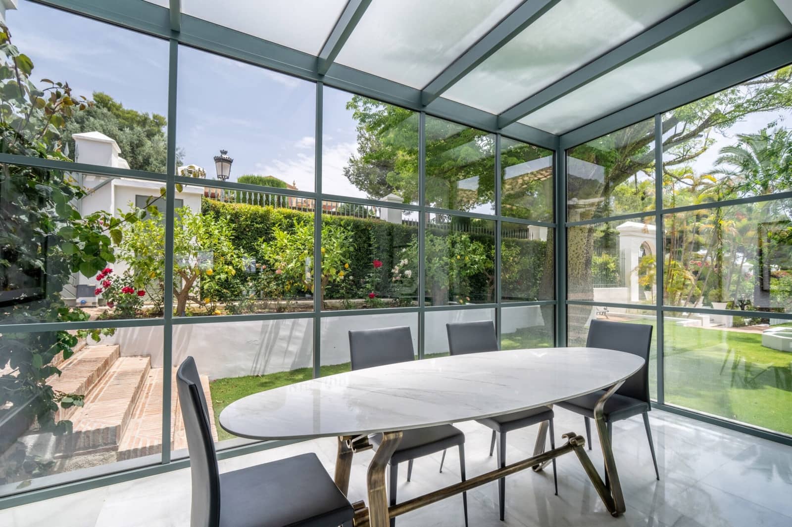 6 chambre Villa/Maison à vendre à Golden Mile avec piscine garage - 11 950 000 € (Ref: 9815714)