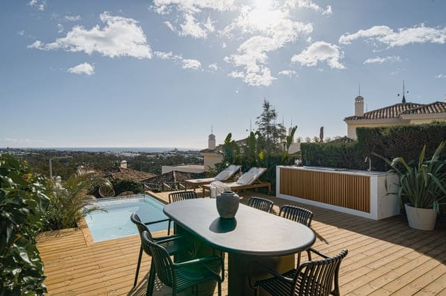 3 sovrum Lägenhet till salu i Nueva Andalucia, Marbella med pool garage - 1 349 000 € (Ref: 9815717)