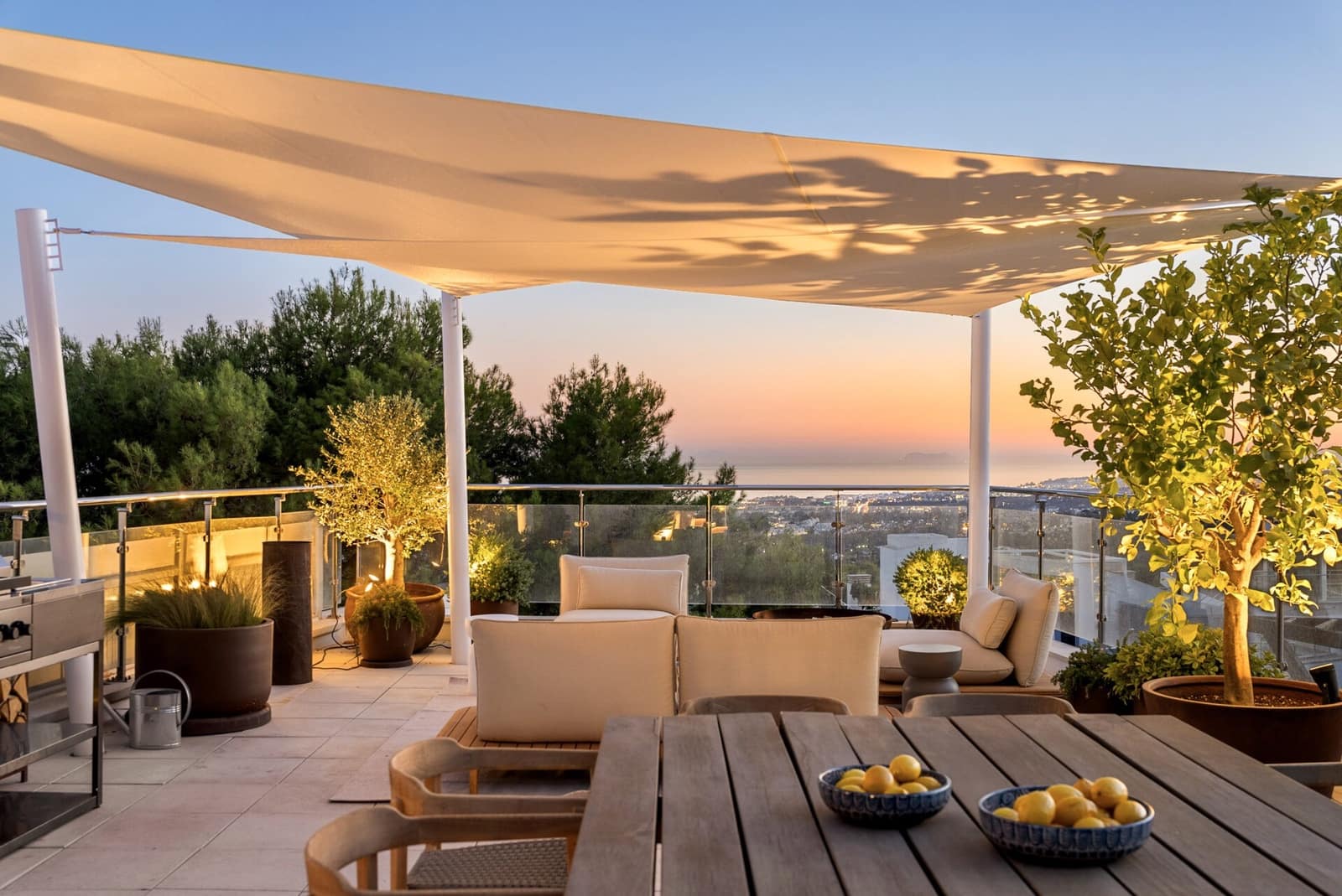 3 sypialnia Dom na sprzedaż w Golden Mile z basenem garażem - 3 850 000 € (Ref: 9817838)