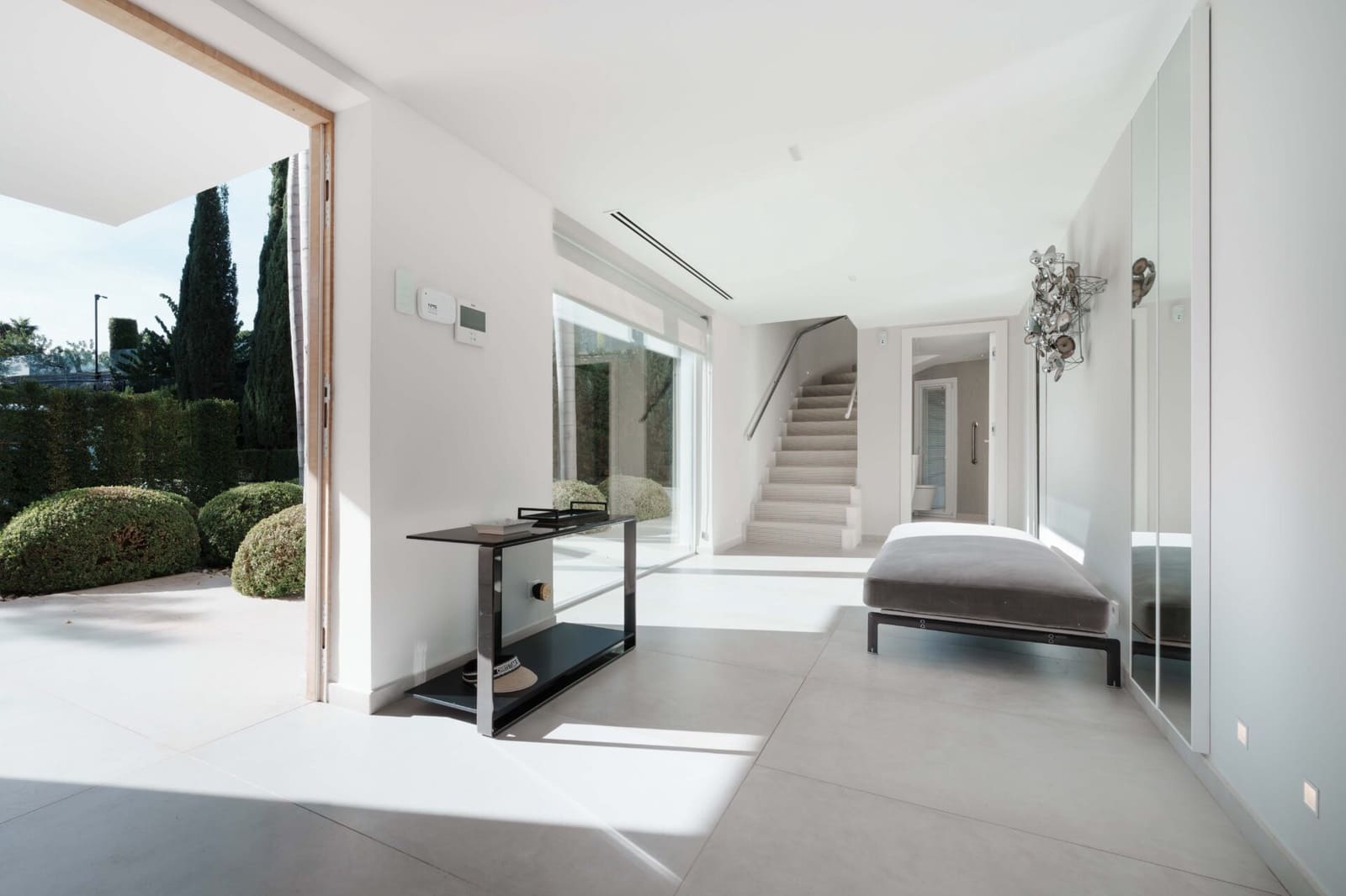 5 bedroom Villa for sale in Golden Mile with pool - € 6,200,000 (Ref: 9831077)