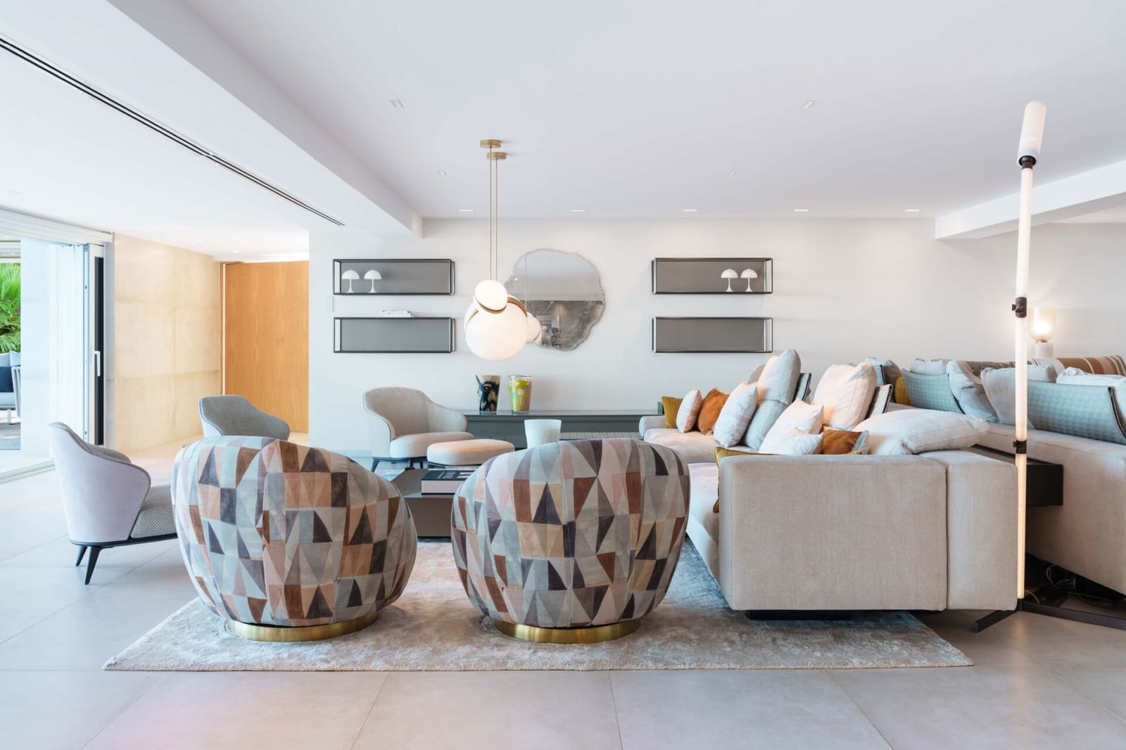 5 bedroom Villa for sale in Golden Mile with pool - € 6,200,000 (Ref: 9831077)