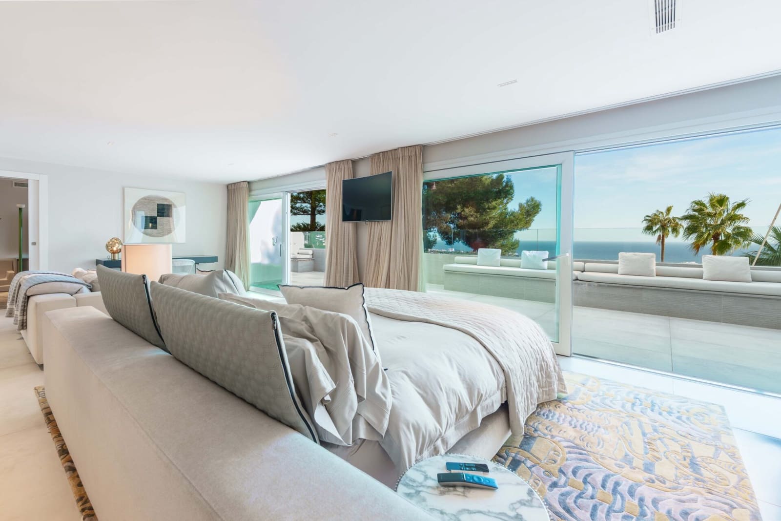 5 bedroom Villa for sale in Golden Mile with pool - € 6,200,000 (Ref: 9831077)
