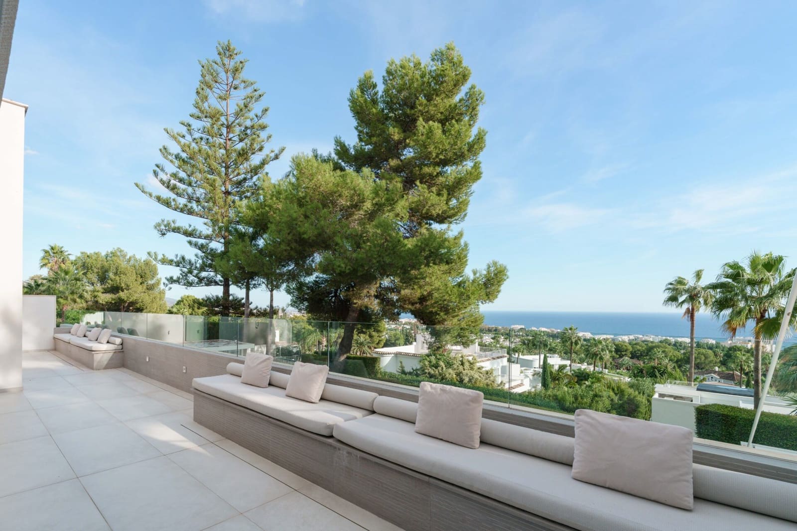 5 bedroom Villa for sale in Golden Mile with pool - € 6,200,000 (Ref: 9831077)