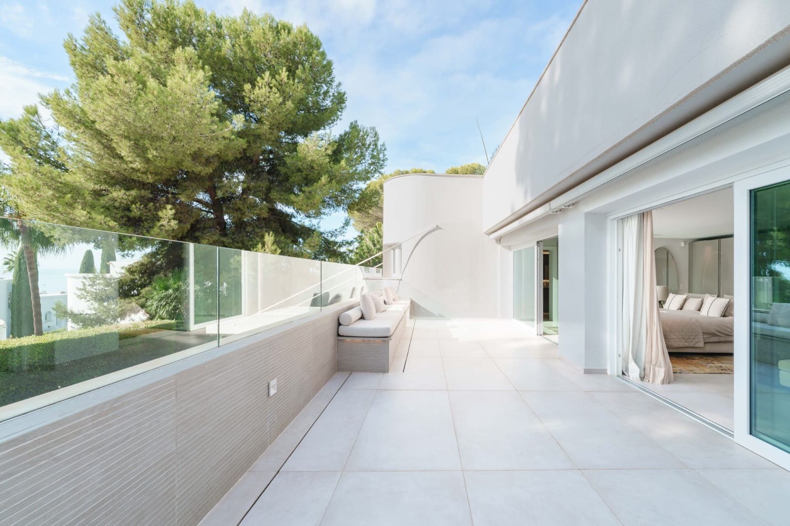 5 bedroom Villa for sale in Golden Mile with pool - € 6,200,000 (Ref: 9831077)