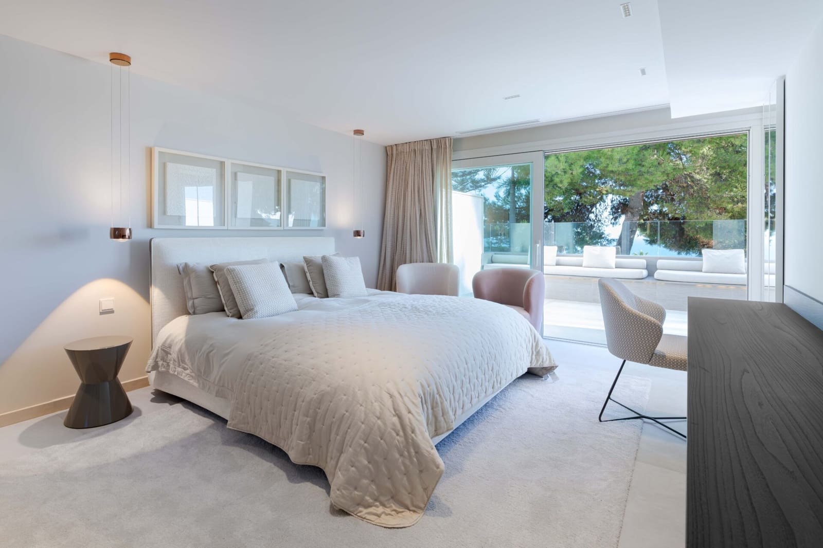 5 bedroom Villa for sale in Golden Mile with pool - € 6,200,000 (Ref: 9831077)