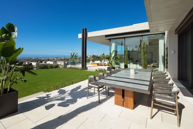 Chalet de 7 habitaciones en La Quinta, Benahavís en venta con piscina - 9.950.000 € (Ref: 9833492)