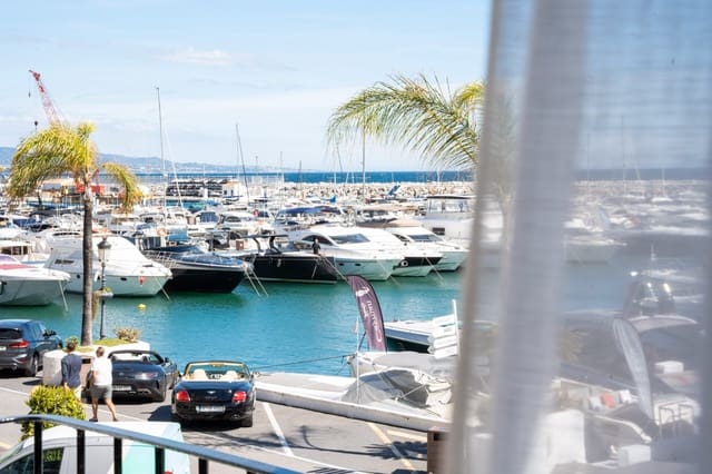 2 camera da letto Appartamento in vendita in Puerto Banus, Marbella - 1.245.000 € (Rif: 9849197)
