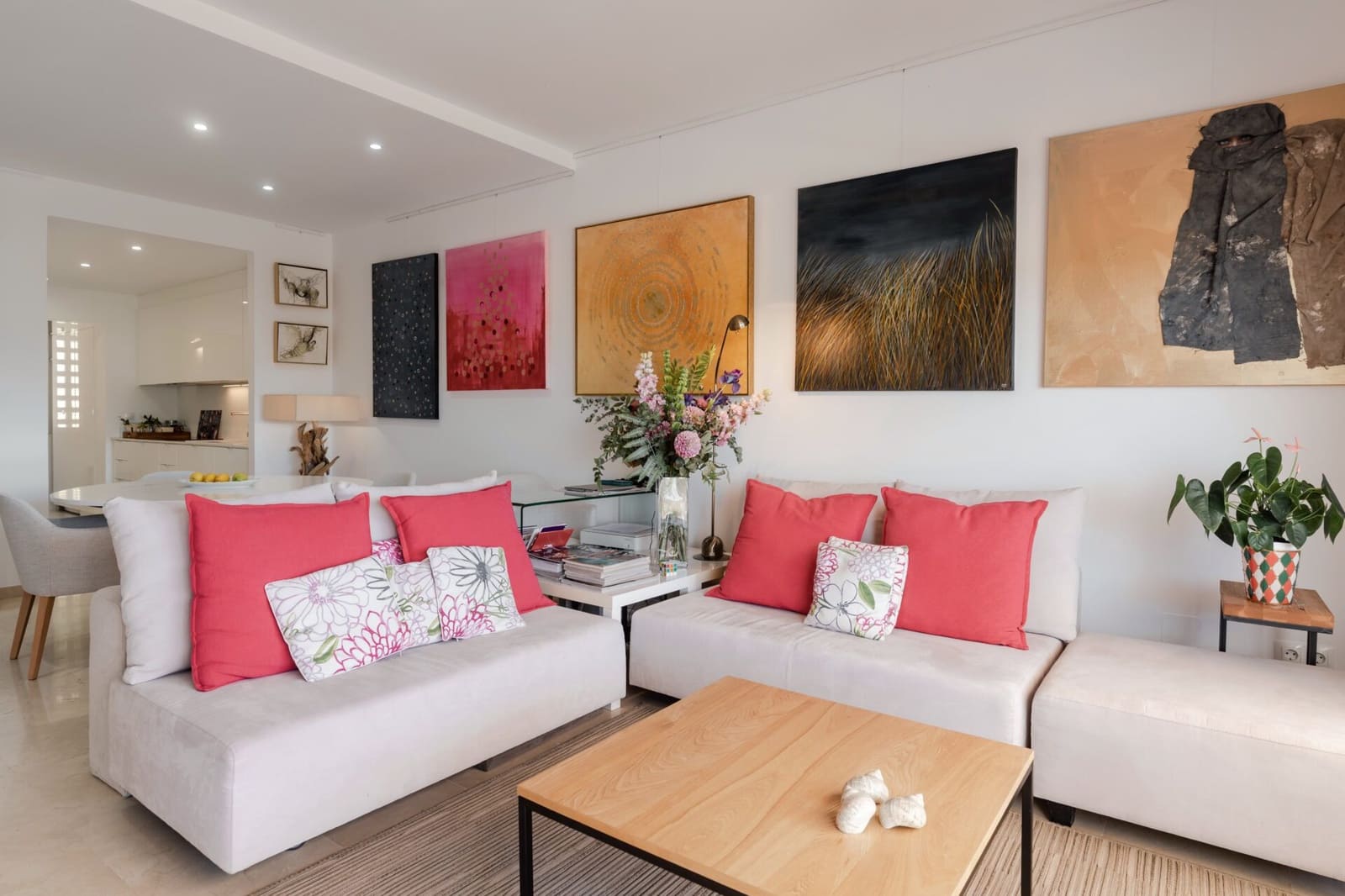 3 soverom Penthouse til salgs i Nueva Andalucia med svømmebasseng - € 1 250 000 (Ref: 9859664)