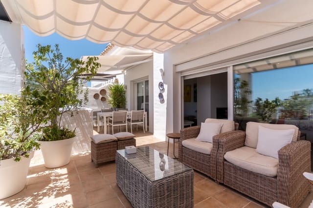 3 soverom Penthouse til salgs i Nueva Andalucia, Marbella med svømmebasseng - € 1 250 000 (Ref: 9859664)
