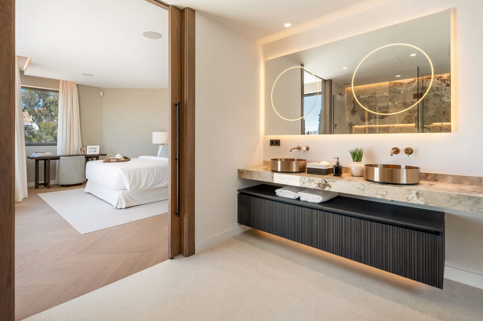 6 slaapkamer Villa te koop in Benahavis met zwembad garage - € 7.470.000 (Ref: 9866776)