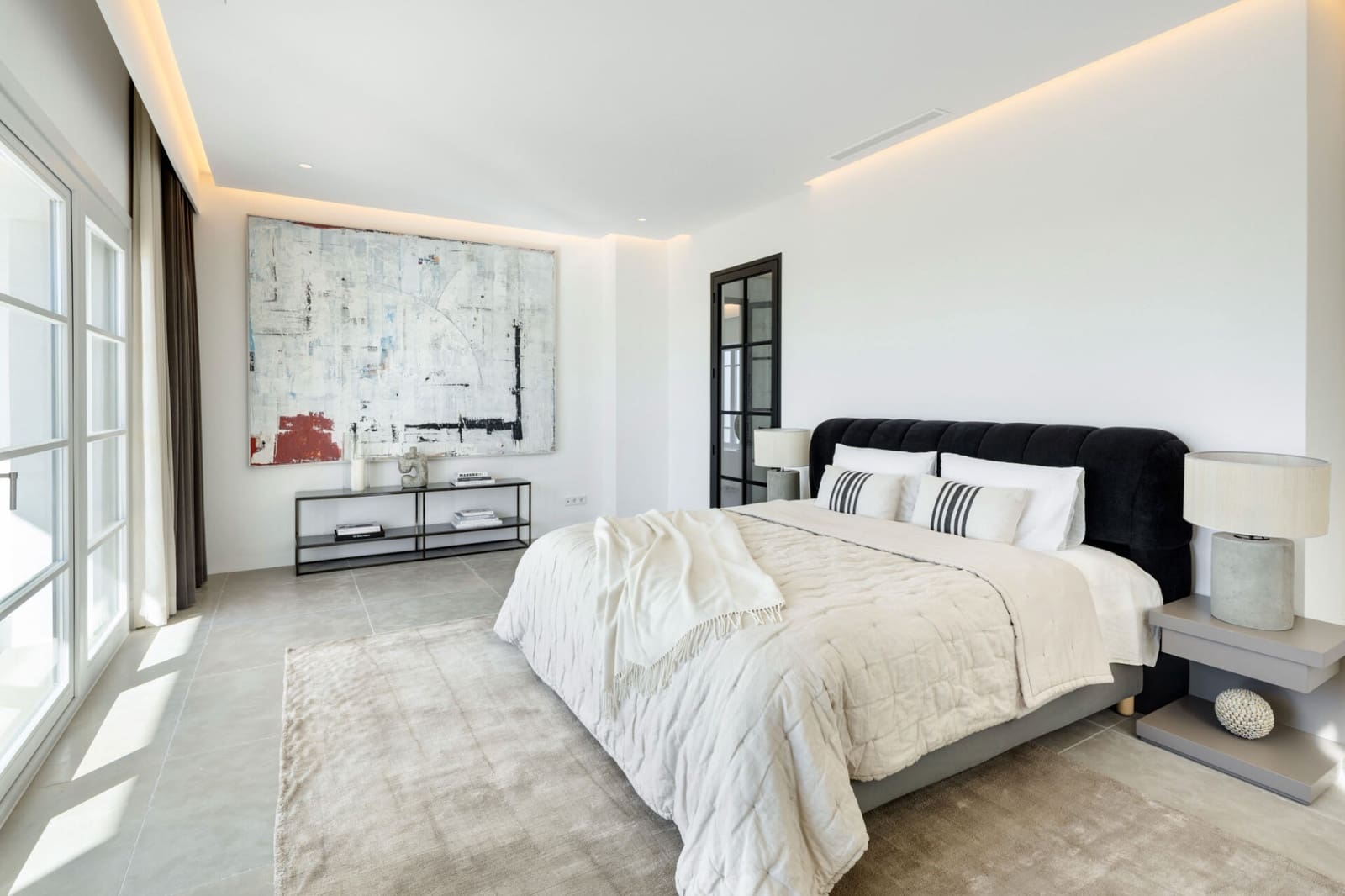 7 slaapkamer Villa te koop in Marbella met zwembad garage - € 10.700.000 (Ref: 9868409)