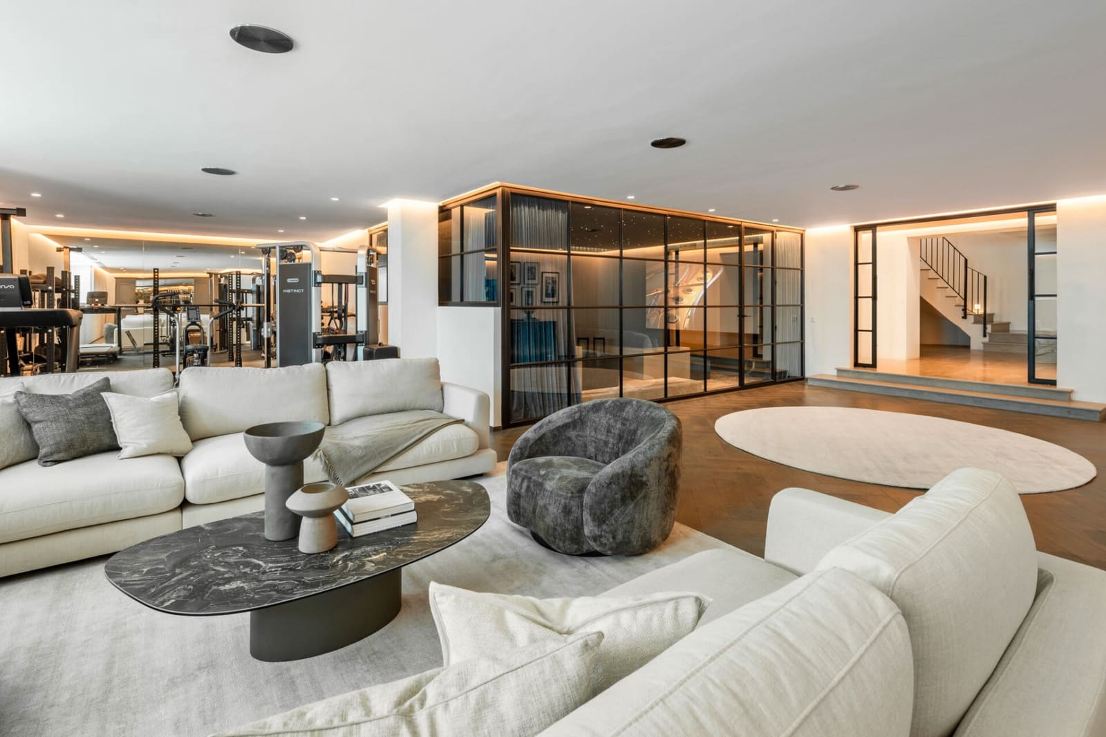 7 slaapkamer Villa te koop in Marbella met zwembad garage - € 10.700.000 (Ref: 9868409)