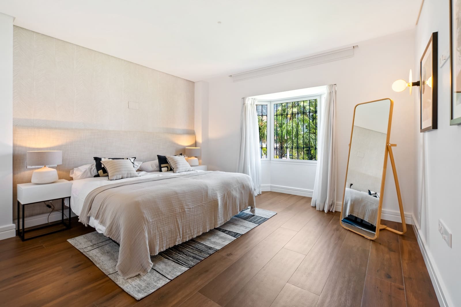 3 quarto Apartamento para venda em Golden Mile com piscina garagem - 2 495 000 € (Ref: 9894051)