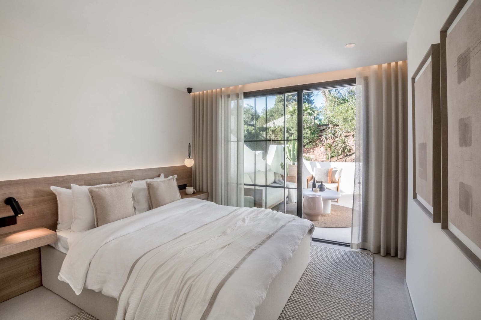 5 soverom Villa til salgs i Nueva Andalucia med svømmebasseng - € 2 595 000 (Ref: 9904134)