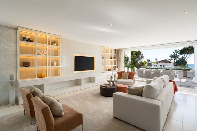 4 soveværelse Villa til salg i Golden Mile, Marbella med swimmingpool garage - € 9.950.000 (Ref: 9904135)