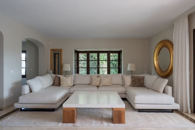 4 camera da letto Villa in vendita in El Rosario, Marbella con piscina garage - 2.250.000 € (Rif: 9928985)