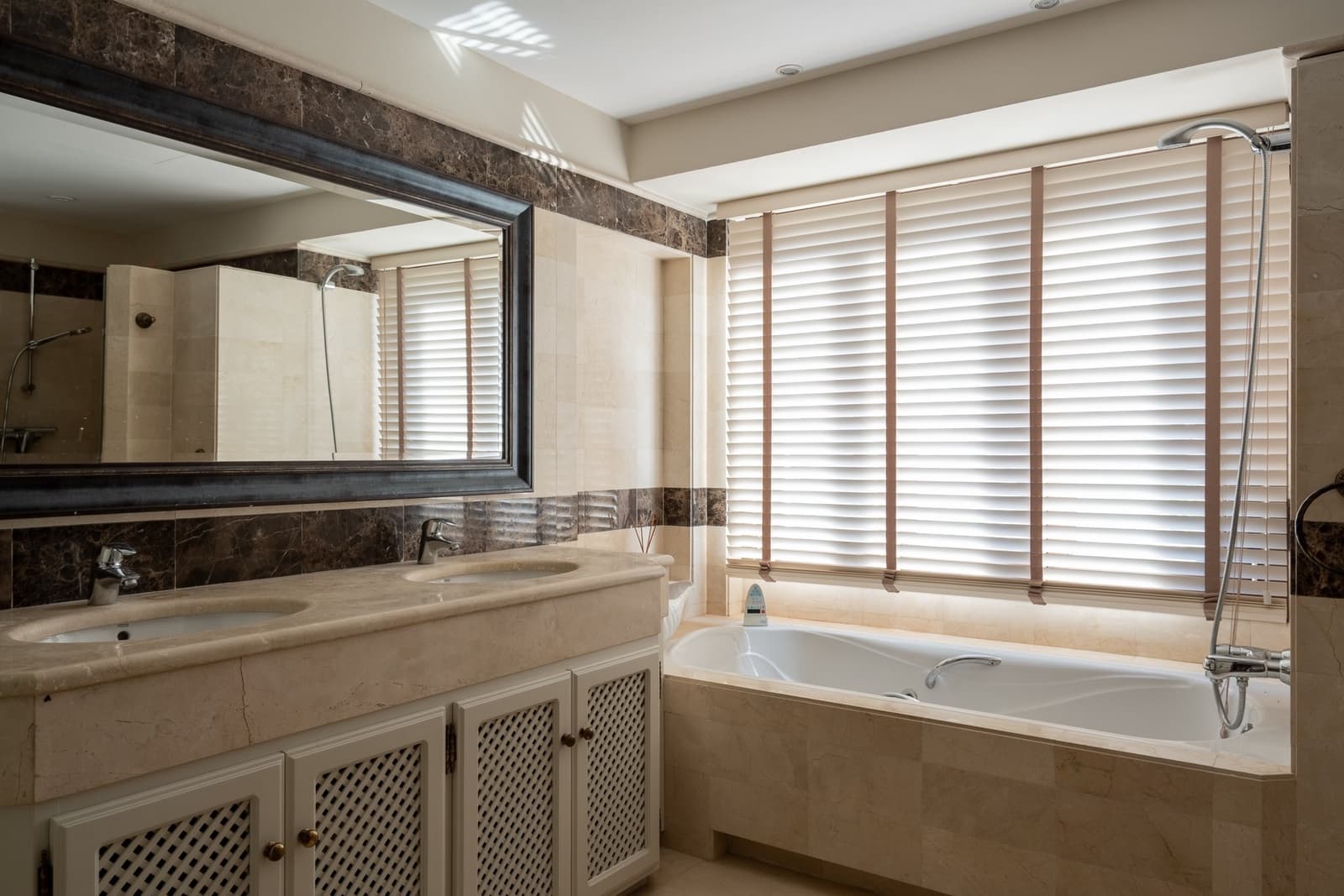 4 camera da letto Villa in vendita in El Rosario con piscina garage - 2.250.000 € (Rif: 9928985)