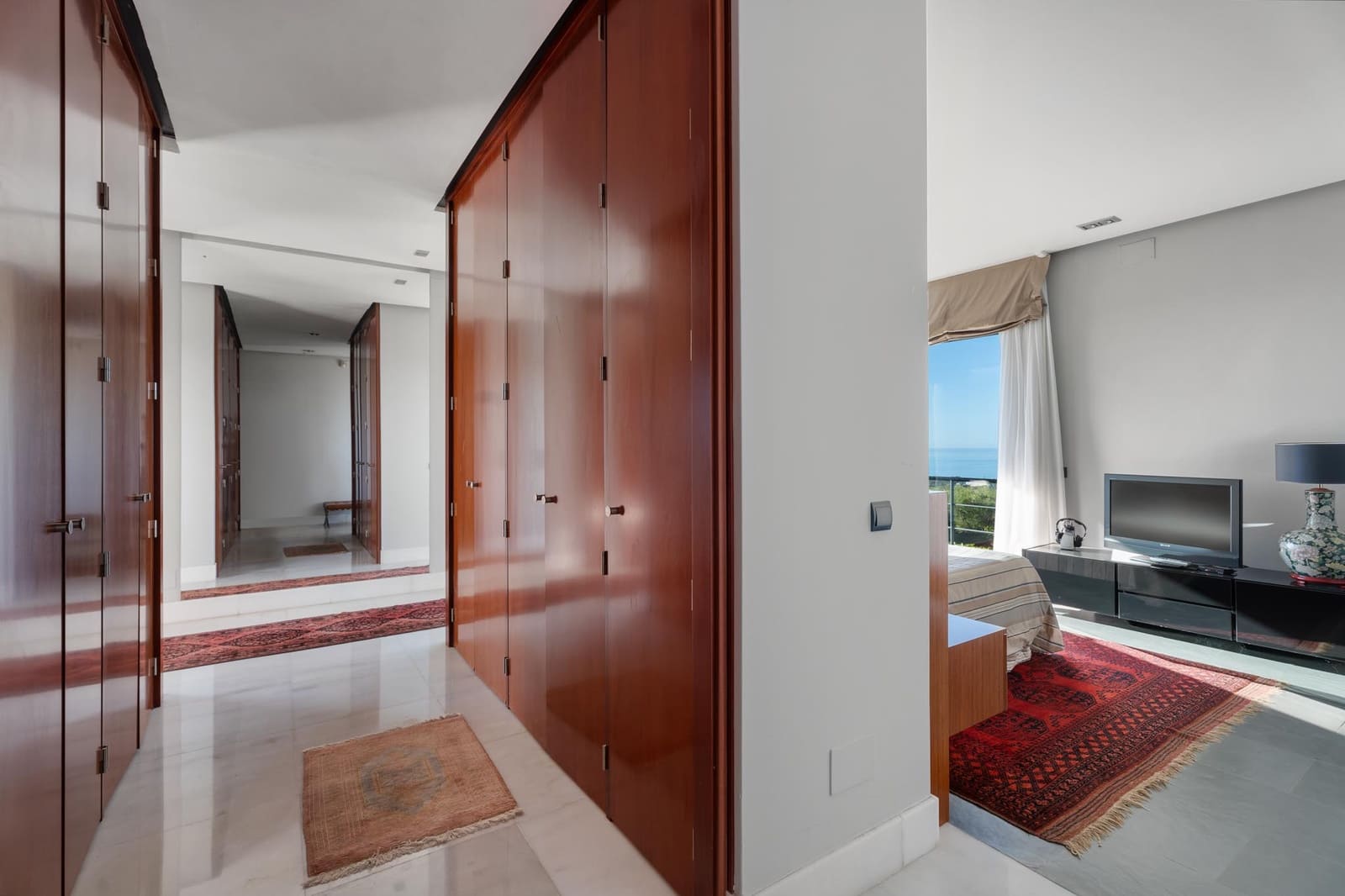 5 sypialnia Willa na sprzedaż w Los Monteros z basenem - 3 700 000 € (Ref: 9933715)