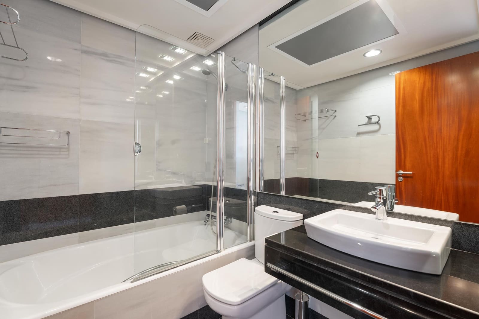5 sypialnia Willa na sprzedaż w Los Monteros z basenem - 3 700 000 € (Ref: 9933715)
