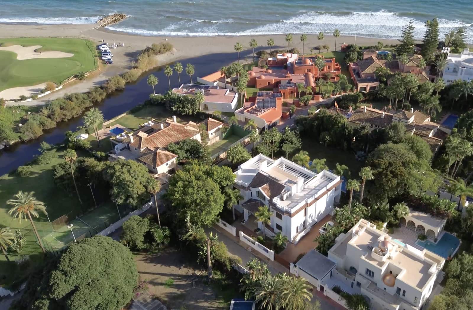 7 chambre Villa/Maison à vendre à San Pedro de Alcantara avec piscine garage - 4 750 000 € (Ref: 9957602)