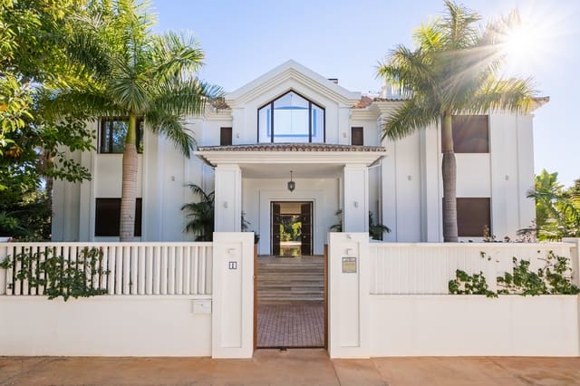 7 bedroom Villa for sale in Estepona with pool garage - € 4,750,000 (Ref: 9957602)