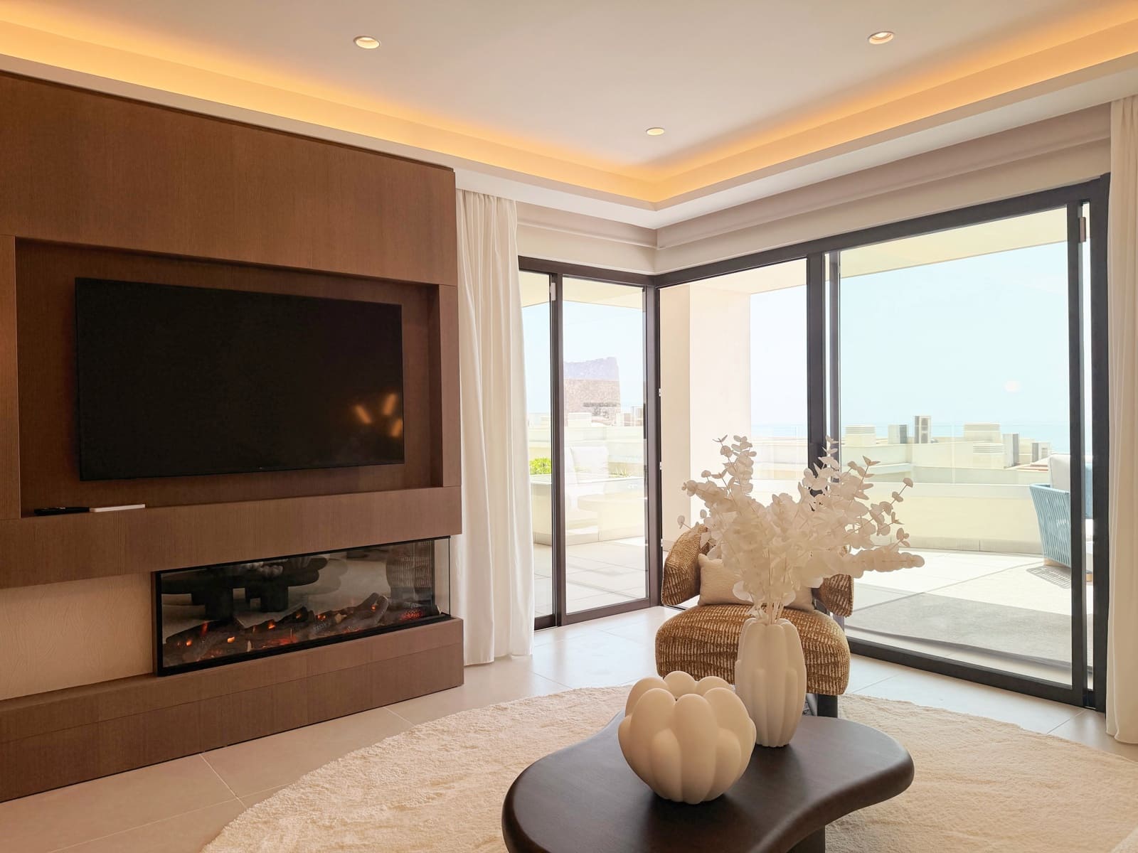 2 slaapkamer Appartement te koop in New Golden Mile met zwembad garage - € 1.595.000 (Ref: 9996752)
