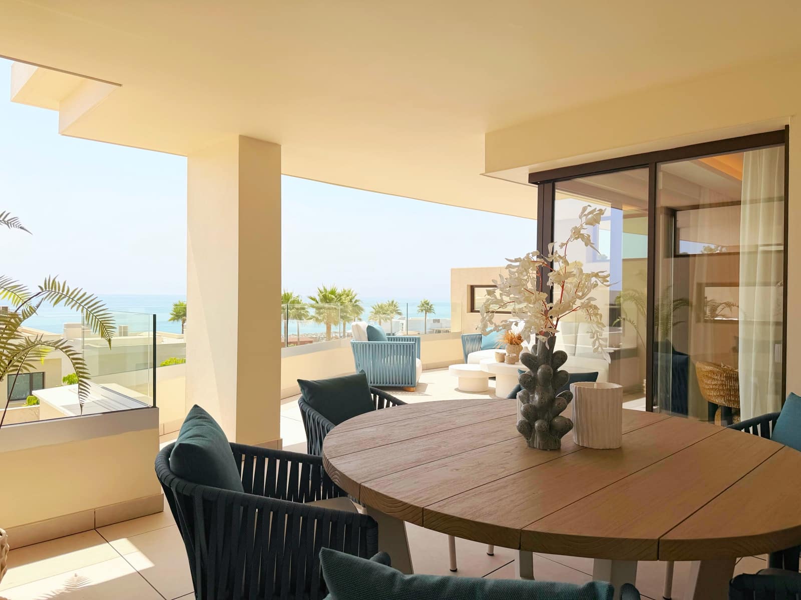2 slaapkamer Appartement te koop in New Golden Mile met zwembad garage - € 1.595.000 (Ref: 9996752)