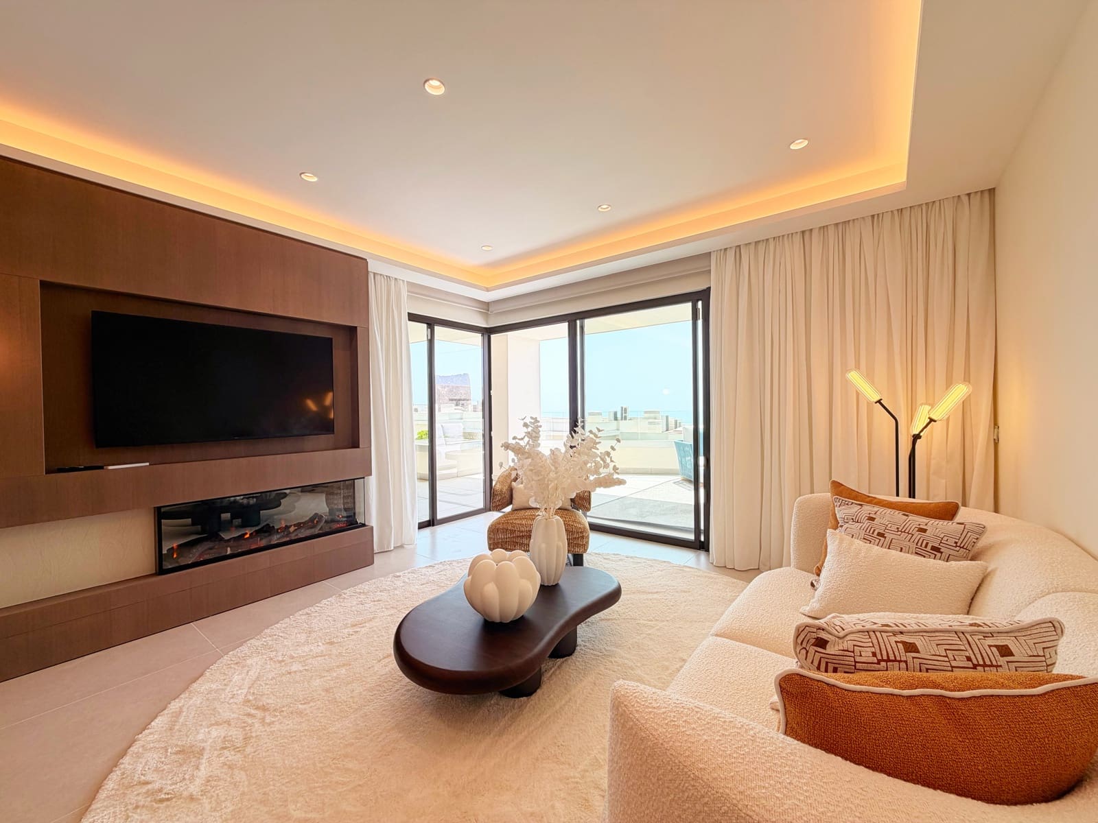 2 slaapkamer Appartement te koop in New Golden Mile met zwembad garage - € 1.595.000 (Ref: 9996752)