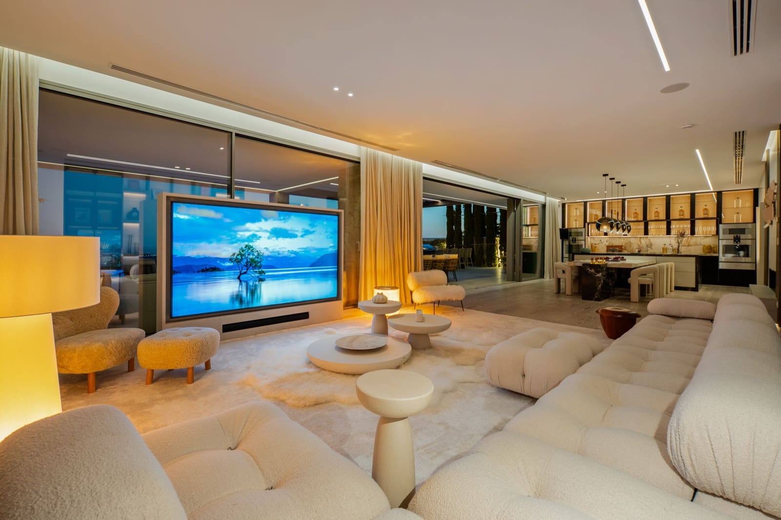 6 slaapkamer Villa te koop in Benahavis met zwembad garage - € 10.495.000 (Ref: 9998413)
