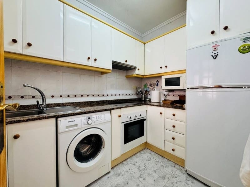 1 Zimmer Apartment zu verkaufen in La Mata mit Pool - 149.000 € (Ref: 10034257)