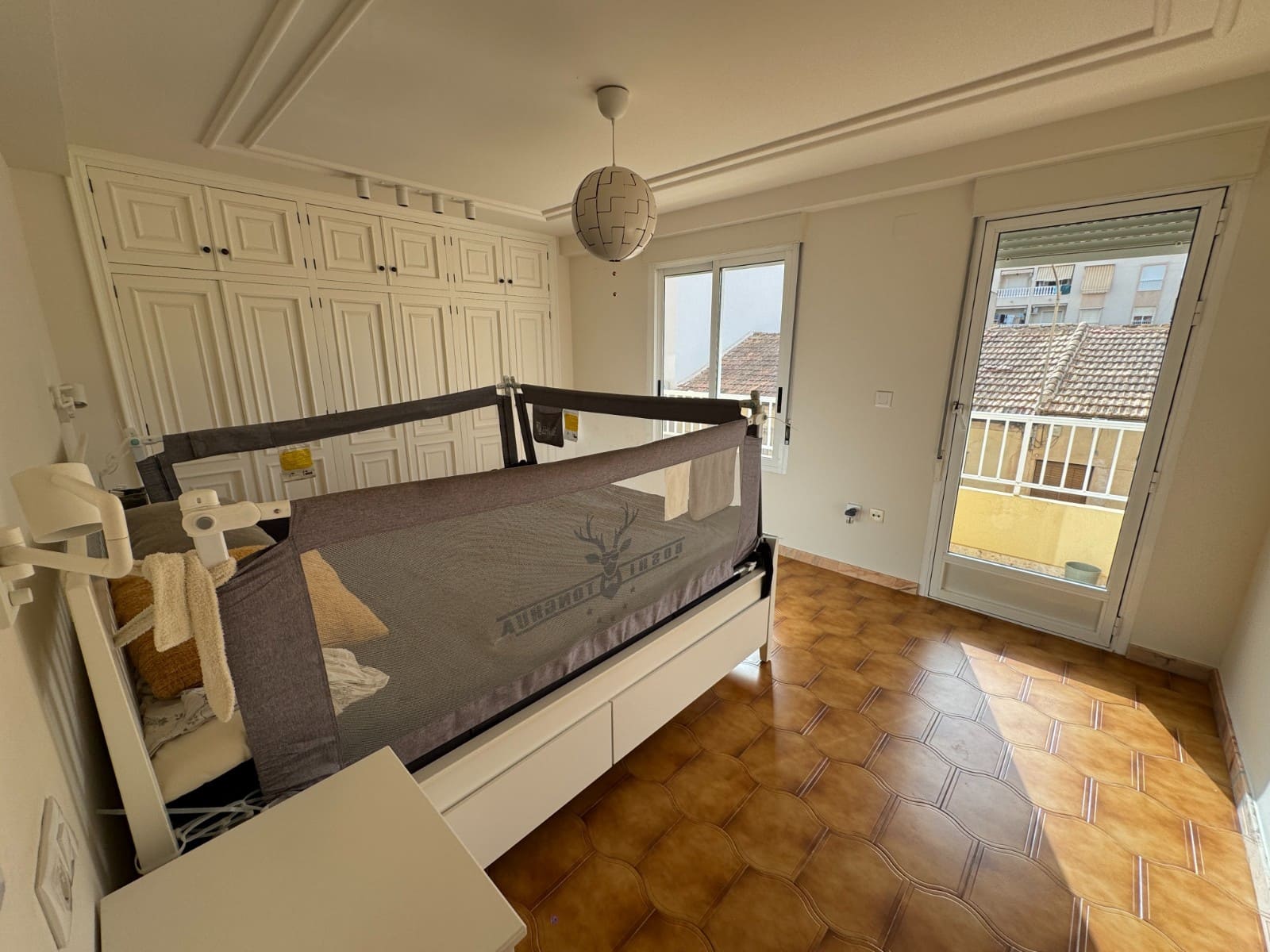 5 makuuhuone Huoneisto myytävänä paikassa Guardamar del Segura - 349 000 € (Ref: 10035760)