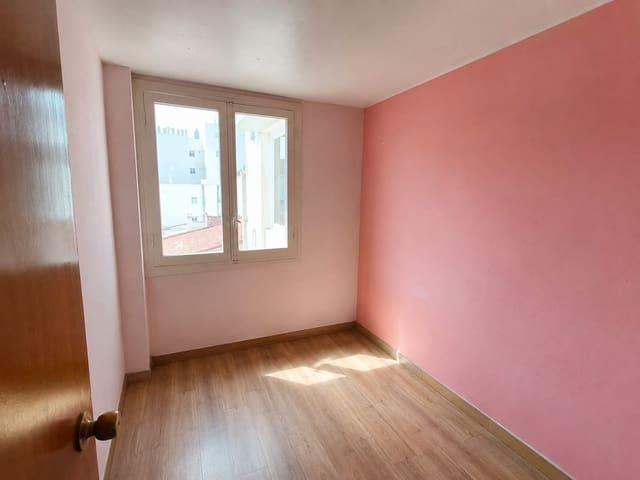 9 chambre Appartement à vendre à Zona Pueblo, Guardamar del Segura - 138 000 € (Ref: 10037709)