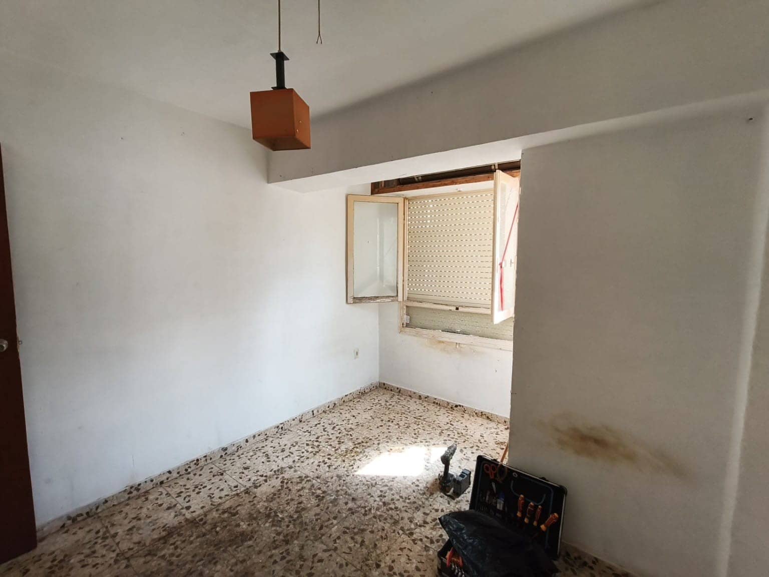9 sypialnia Apartament na sprzedaż w Guardamar del Segura - 138 000 € (Ref: 10037709)