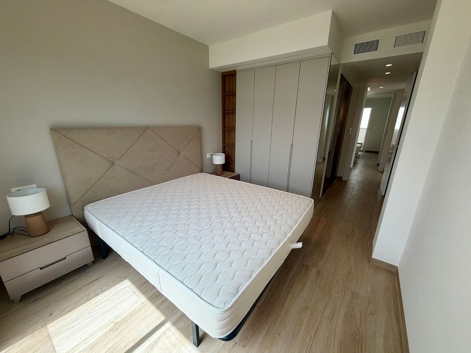 2 bedroom Apartment for rent in Guardamar del Segura with pool garage - € 1,300 (Ref: 10039216)