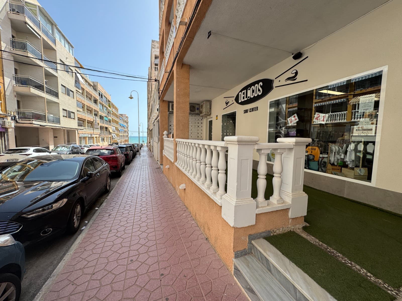3 slaapkamer Commercieel te koop in Guardamar del Segura - € 259.000 (Ref: 10052040)