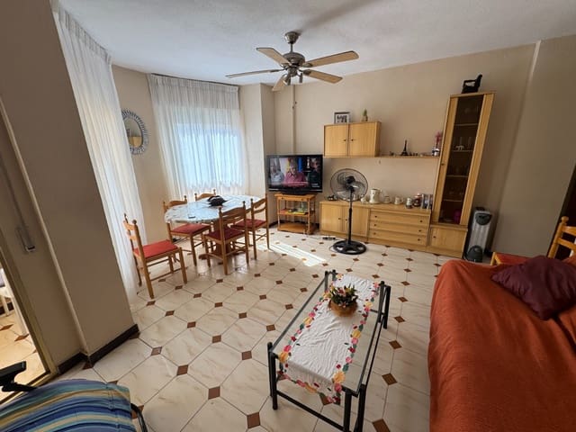 Apartamento de 3 habitaciones en Zona Pueblo, Guardamar del Segura en venta - 175.000 € (Ref: 10054350)