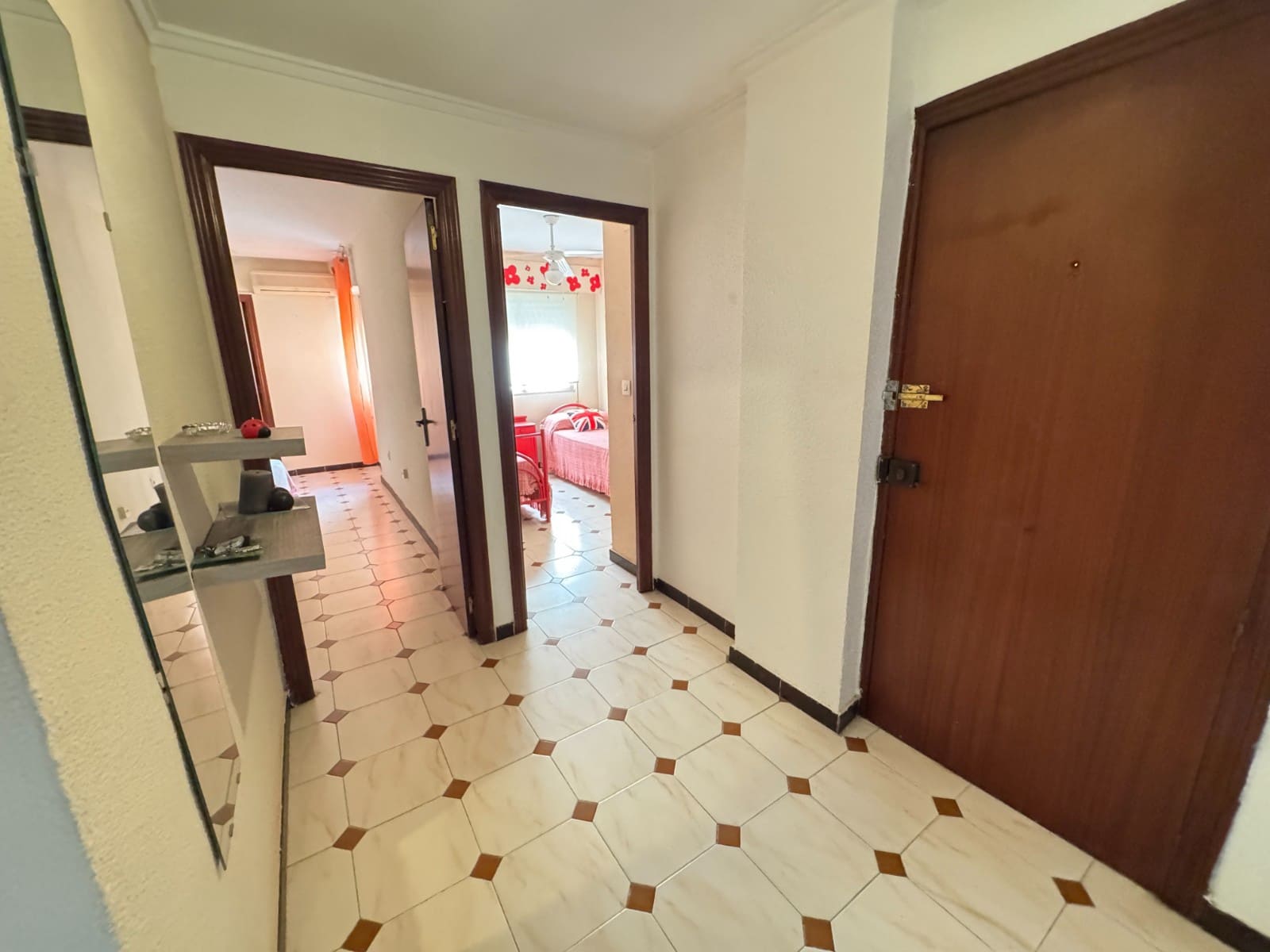 Apartamento de 3 habitaciones en Guardamar del Segura en venta - 175.000 € (Ref: 10054350)