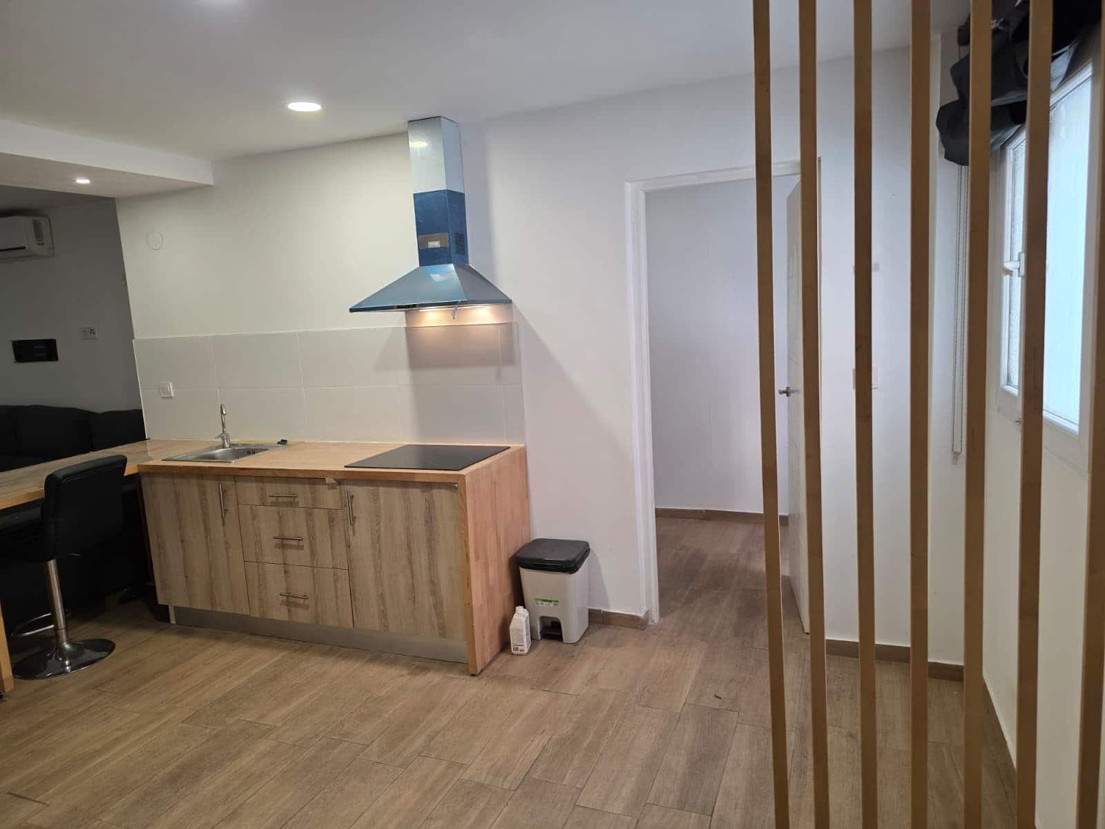 1 Zimmer Gewerbe zu verkaufen in Alicante / Alacant Stadt - 90.000 € (Ref: 10070185)