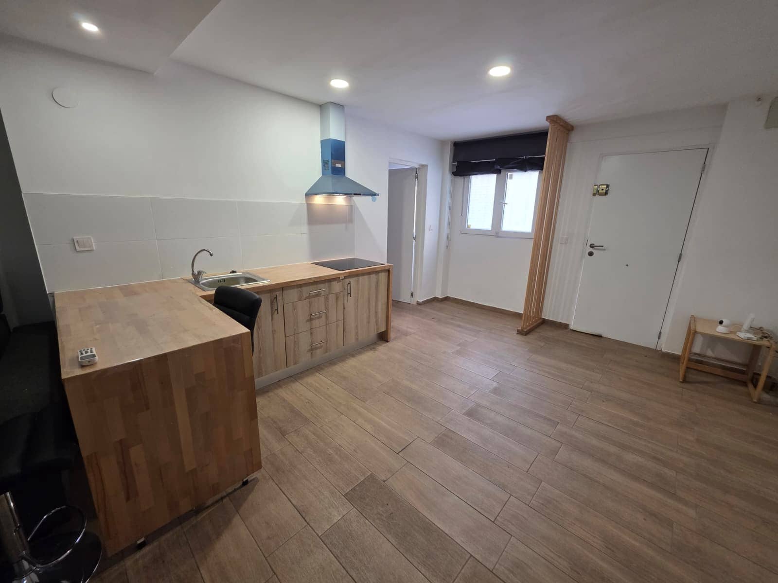 1 Zimmer Gewerbe zu verkaufen in Alicante / Alacant Stadt - 90.000 € (Ref: 10070185)