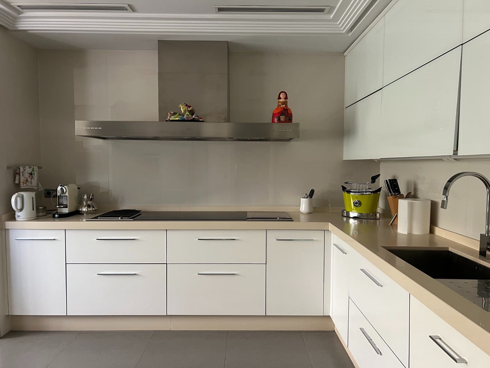 5 makuuhuone Huvila myytävänä paikassa San Juan de Alicante / Sant Joan d'Alacant mukana uima-altaan - 2 480 000 € (Ref: 10073110)
