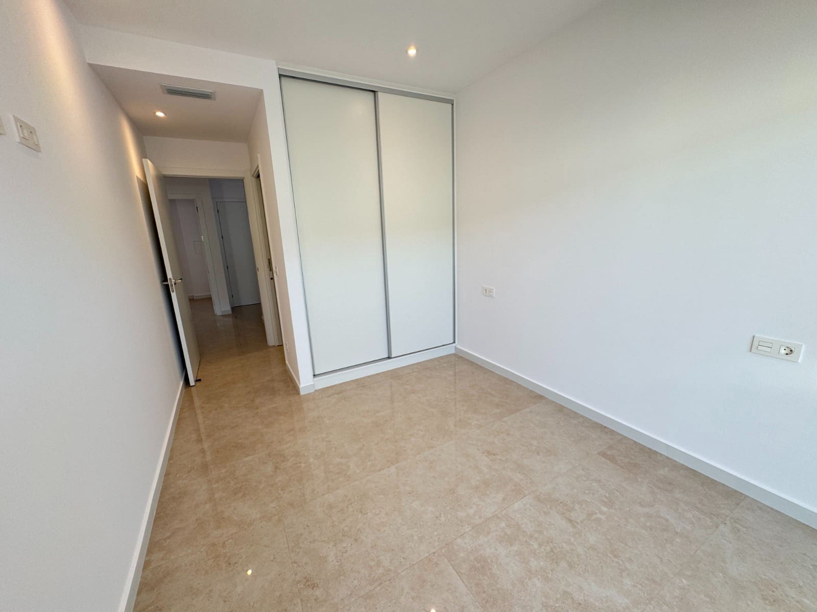 3 soveværelse Villa til salg i La Mata med swimmingpool - € 790.000 (Ref: 10088569)