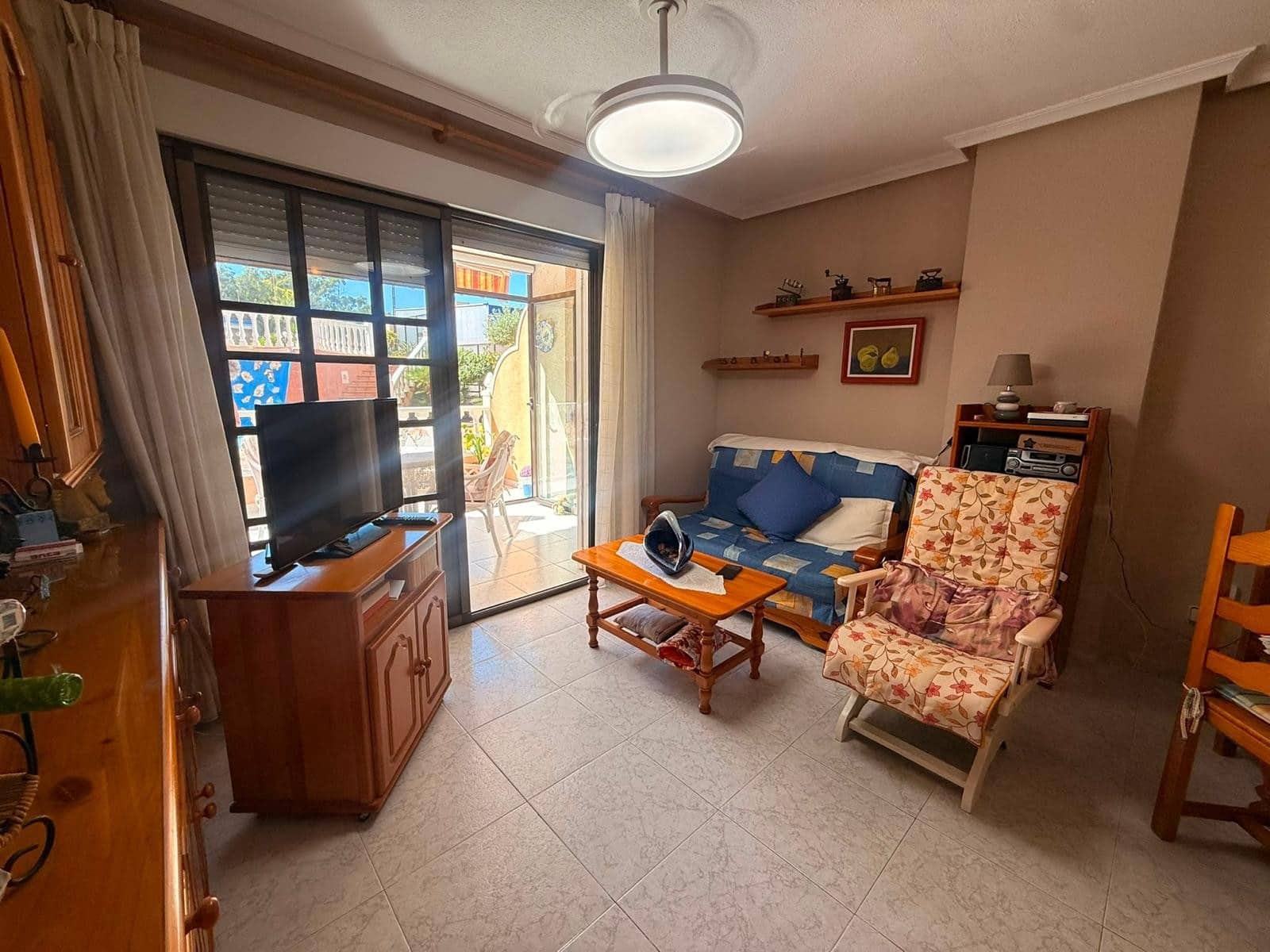 Apartamento de 1 habitación en Guardamar del Segura en venta con piscina - 154.500 € (Ref: 10089965)