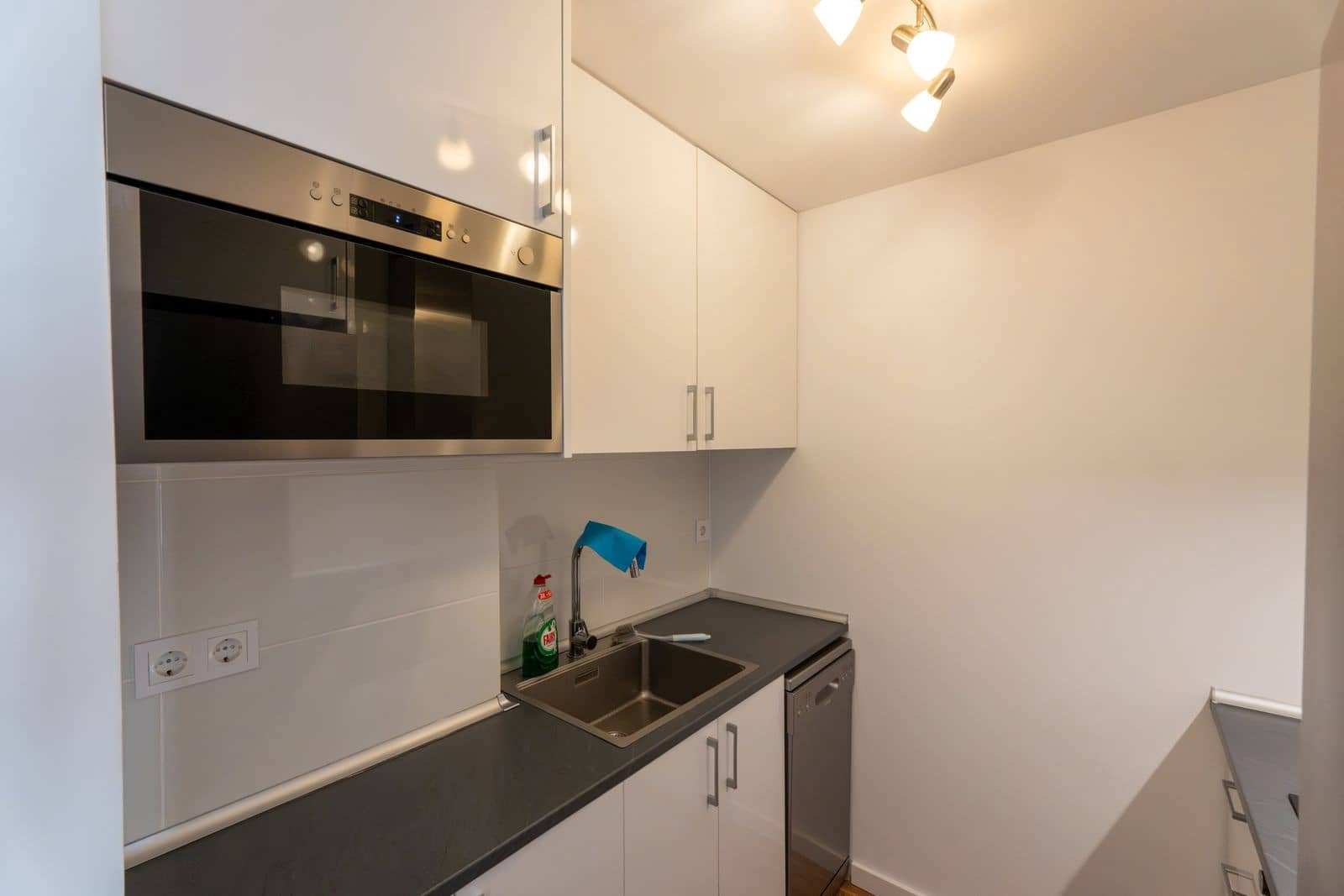 Leilighet til salgs i Torrevieja - € 89 000 (Ref: 10098895)